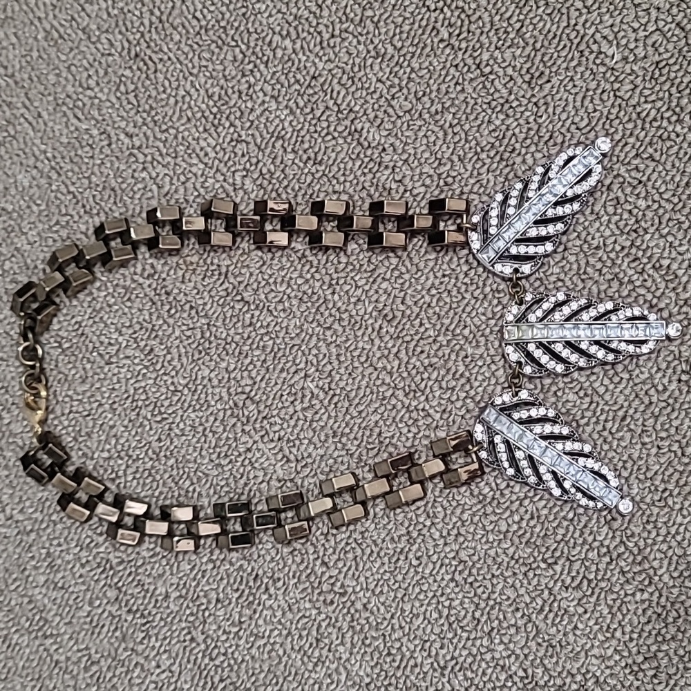 Vintage Necklace with rhinestones